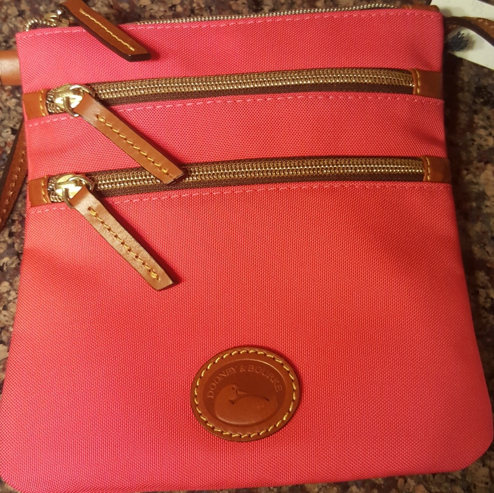 Brand new Dooney & Bourke purse